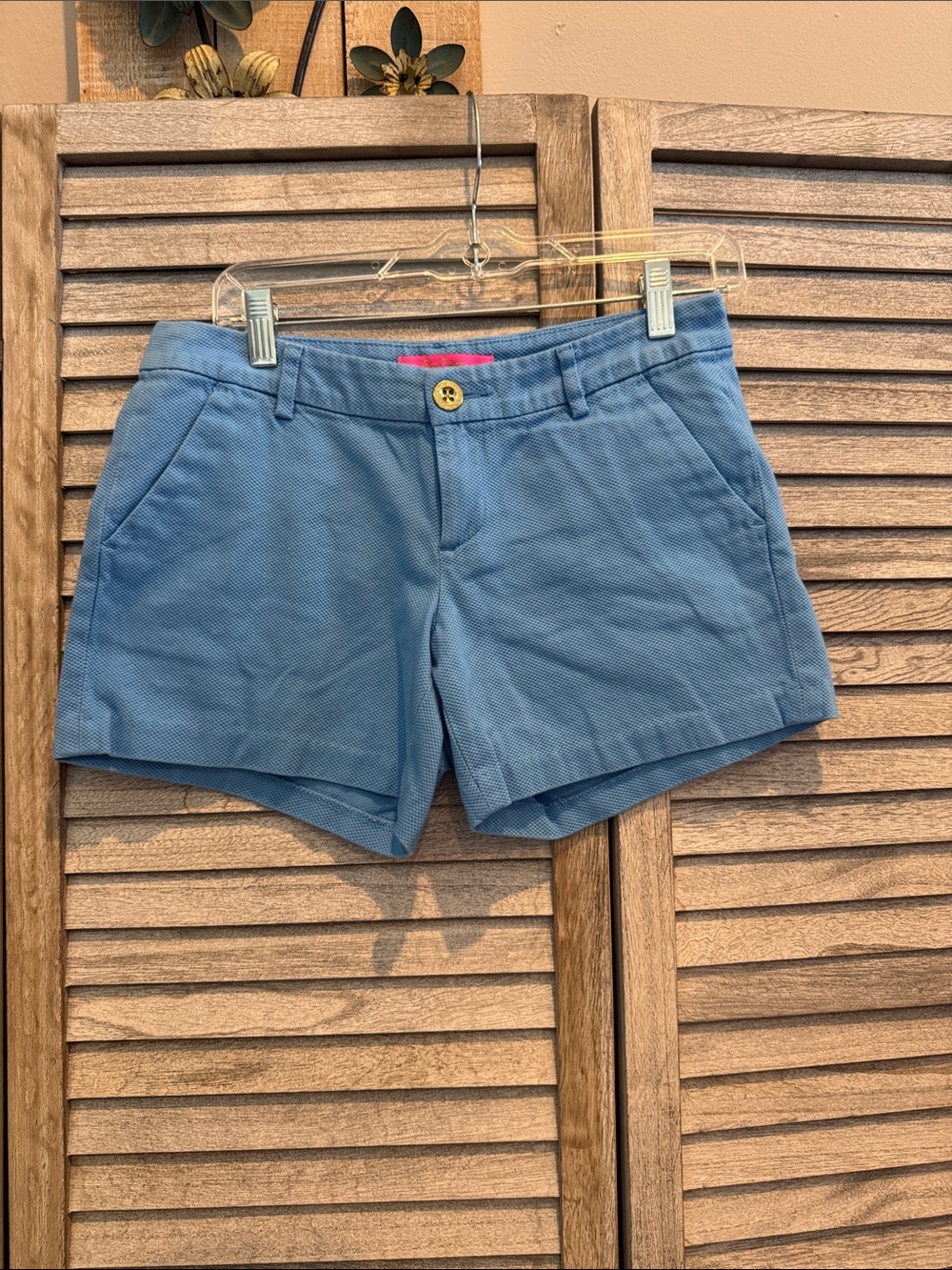 Lilly Pulitzer Women's Callahan Blue Shorts size 2